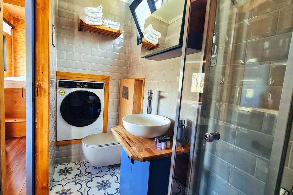 Вилла Alley Tiny House Фетхие Экстерьер фото